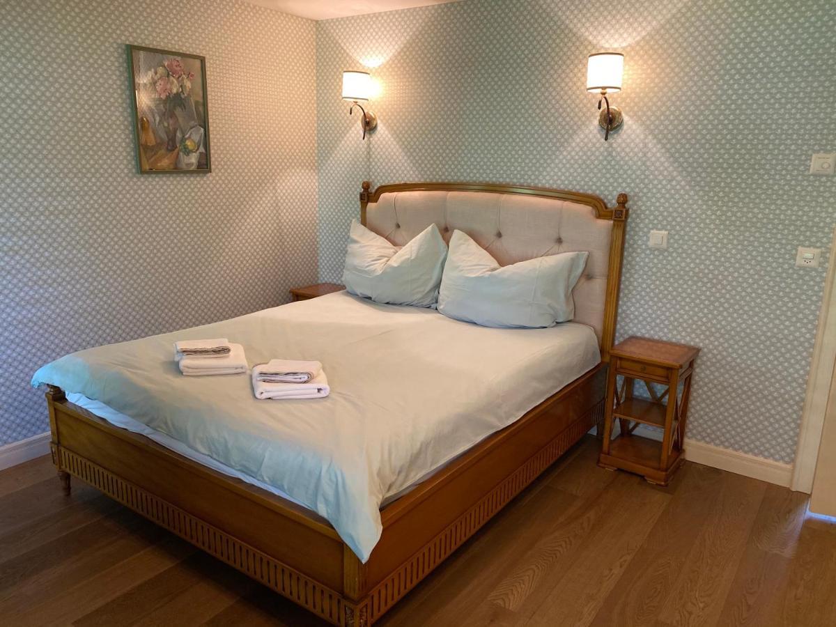 An Apartment In A Modern Swiss Chalet Iseltwald Kültér fotó
