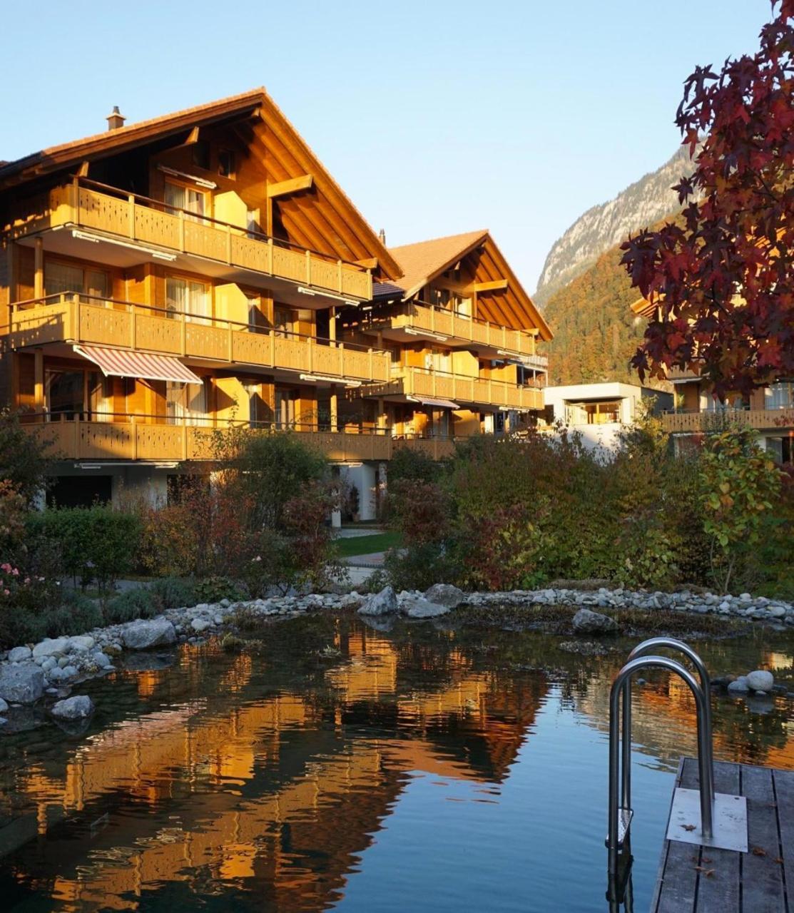 An Apartment In A Modern Swiss Chalet Iseltwald Kültér fotó